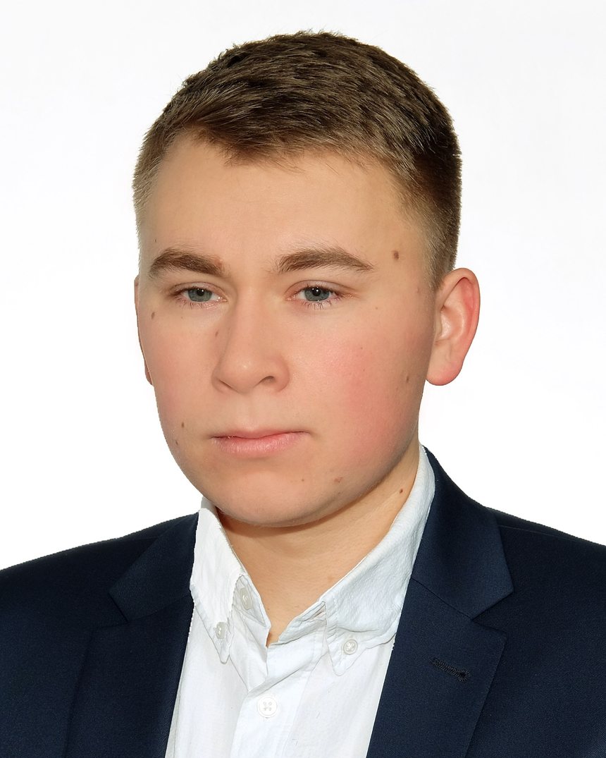 Bartłomiej Kamiński, korepetytor matematyki, fizyki i przedmiotów technicznych